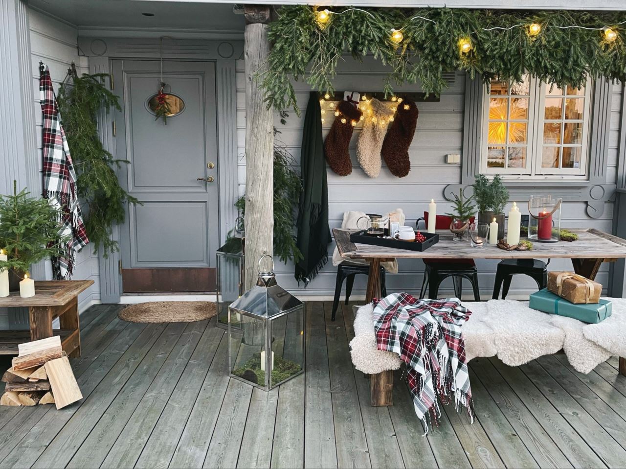 Pynt inngangspartiet til jul