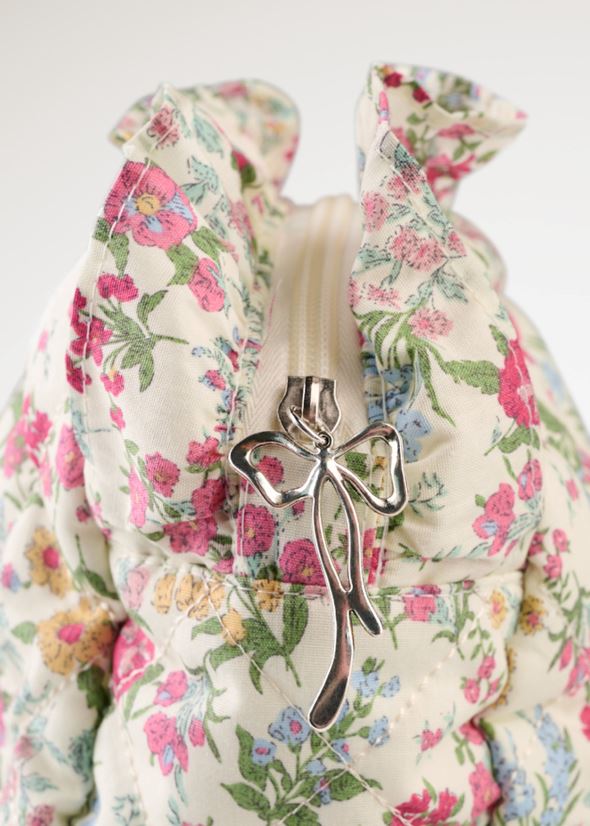 Toalettmappe krem - 3