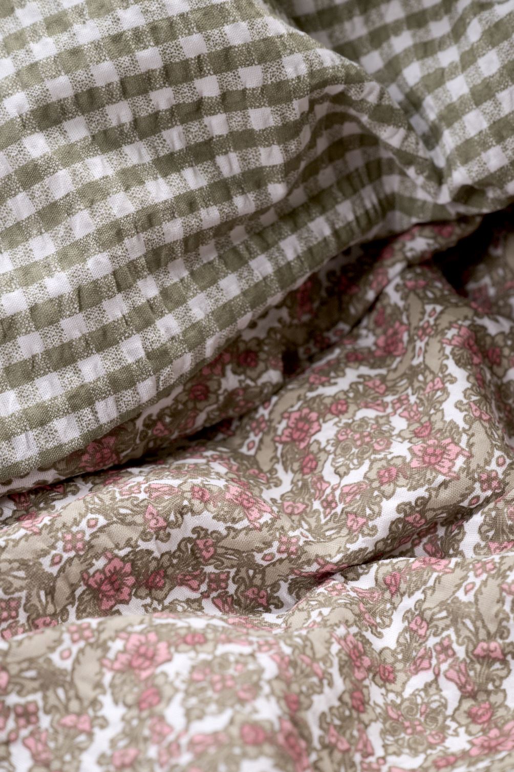 Krepp sengesett multi rosa - 2