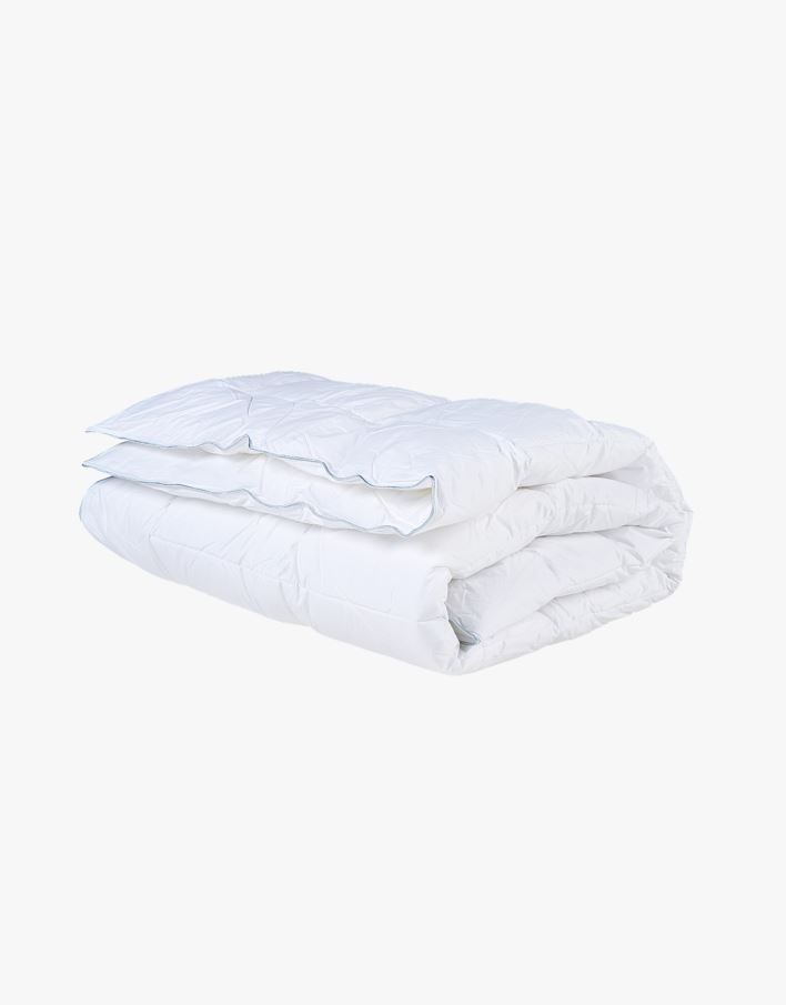 Helårs fiberdyne hvit - 200x220 cm hvit - 1