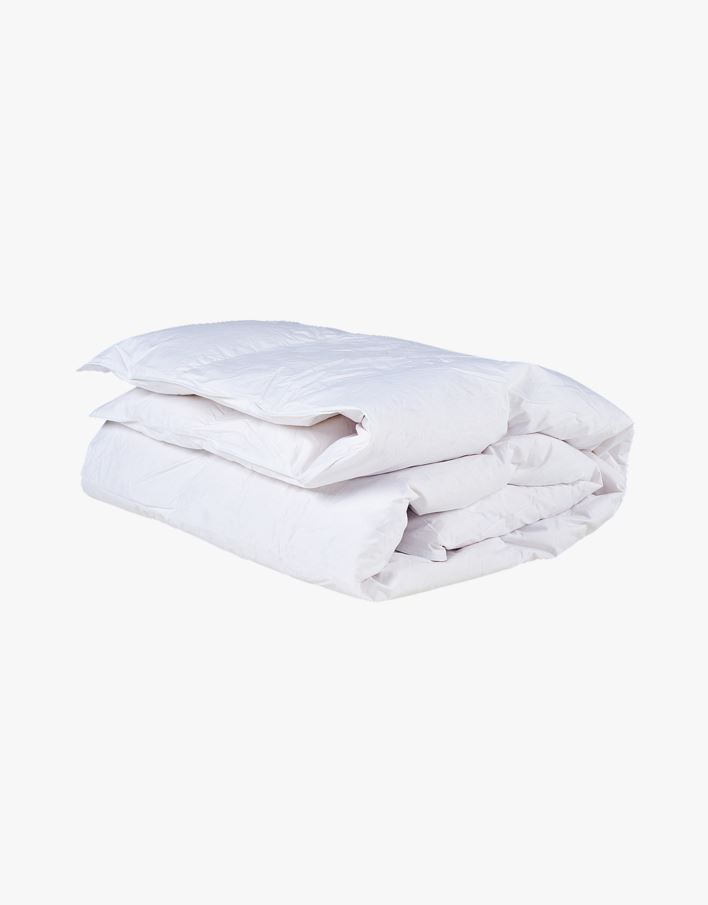 Helårs dundyne hvit - 140x200 cm hvit - 1