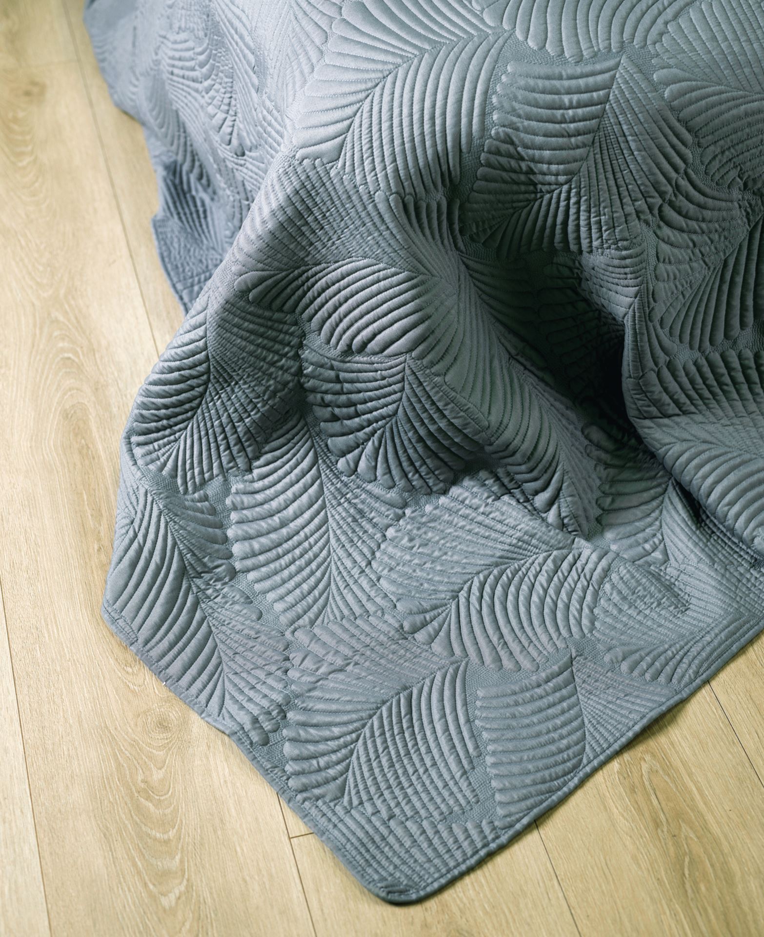 Sengeteppe gråblå - 3