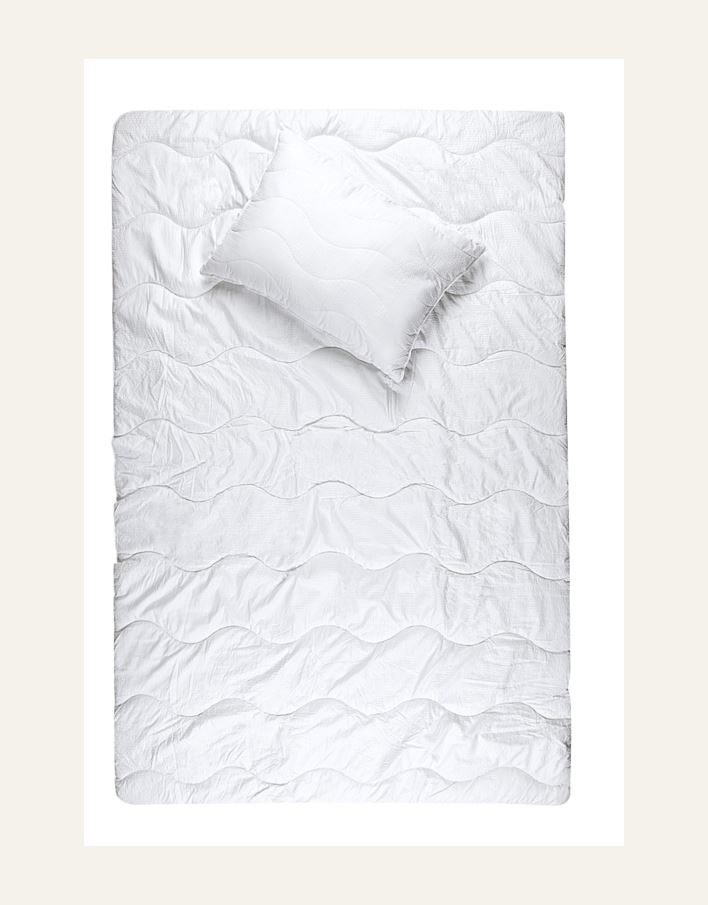 Helårs fiberdyne-/putesett hvit - 2