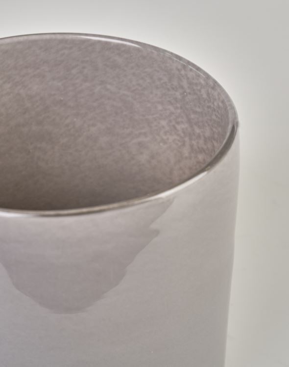 Lykt mellom grå - 2