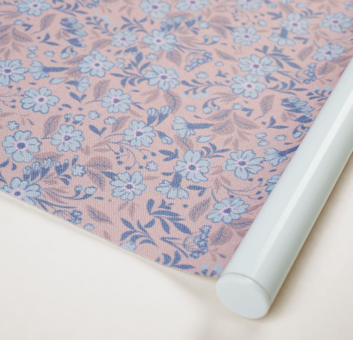 Lystett rullegardin rosa - 3