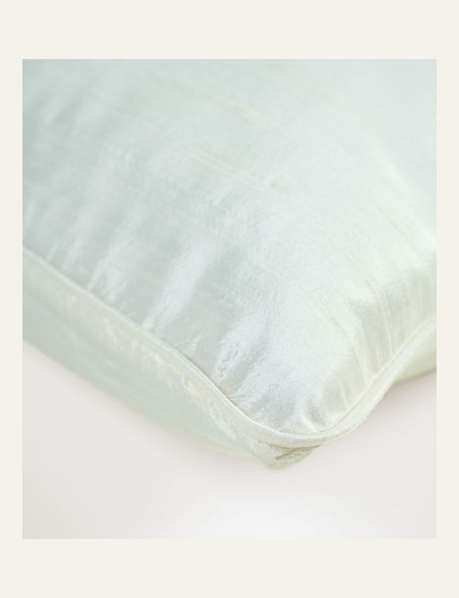 Pynteputetrekk offwhite - 2