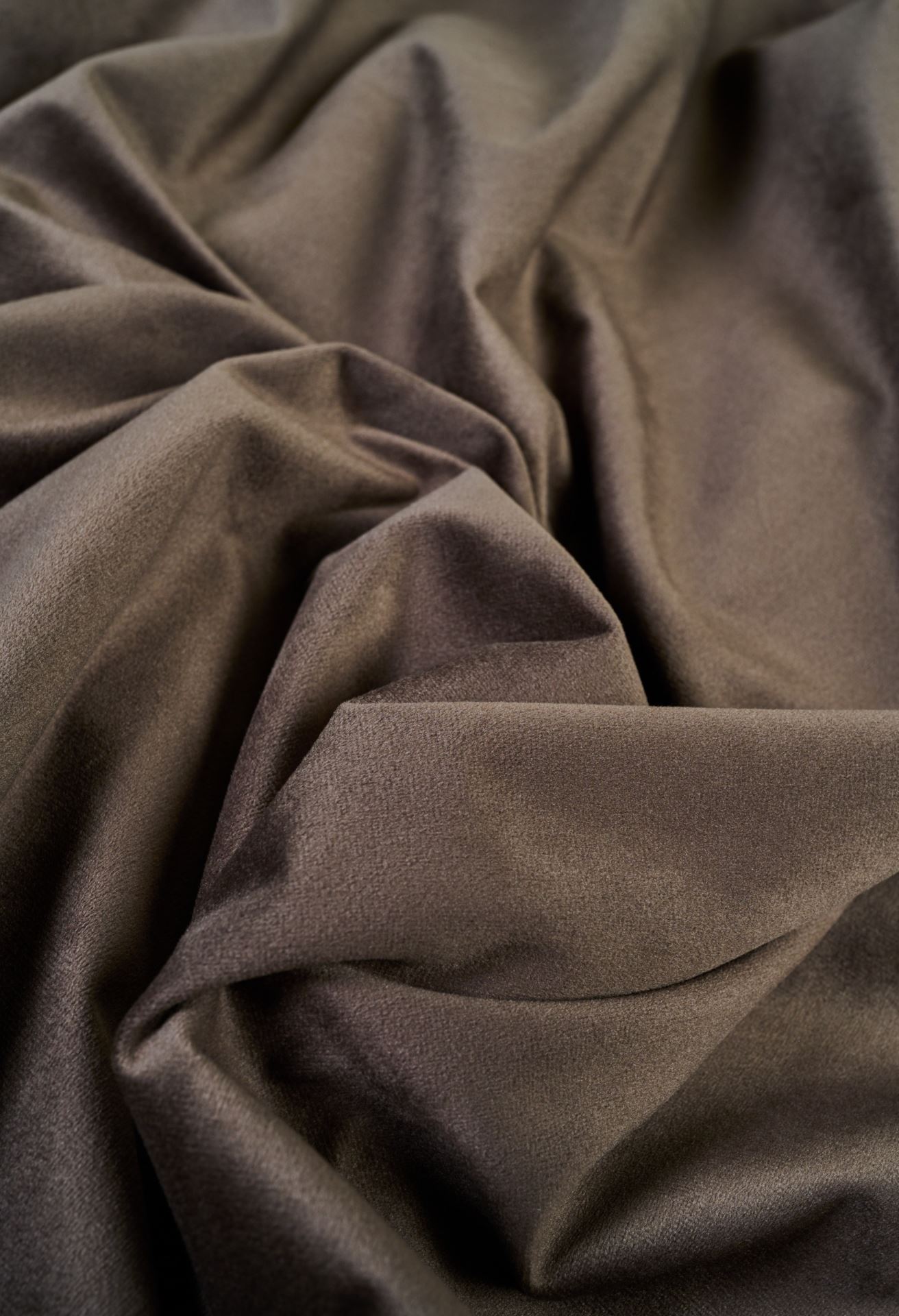 Lysdempende gardin mørk brun - 2