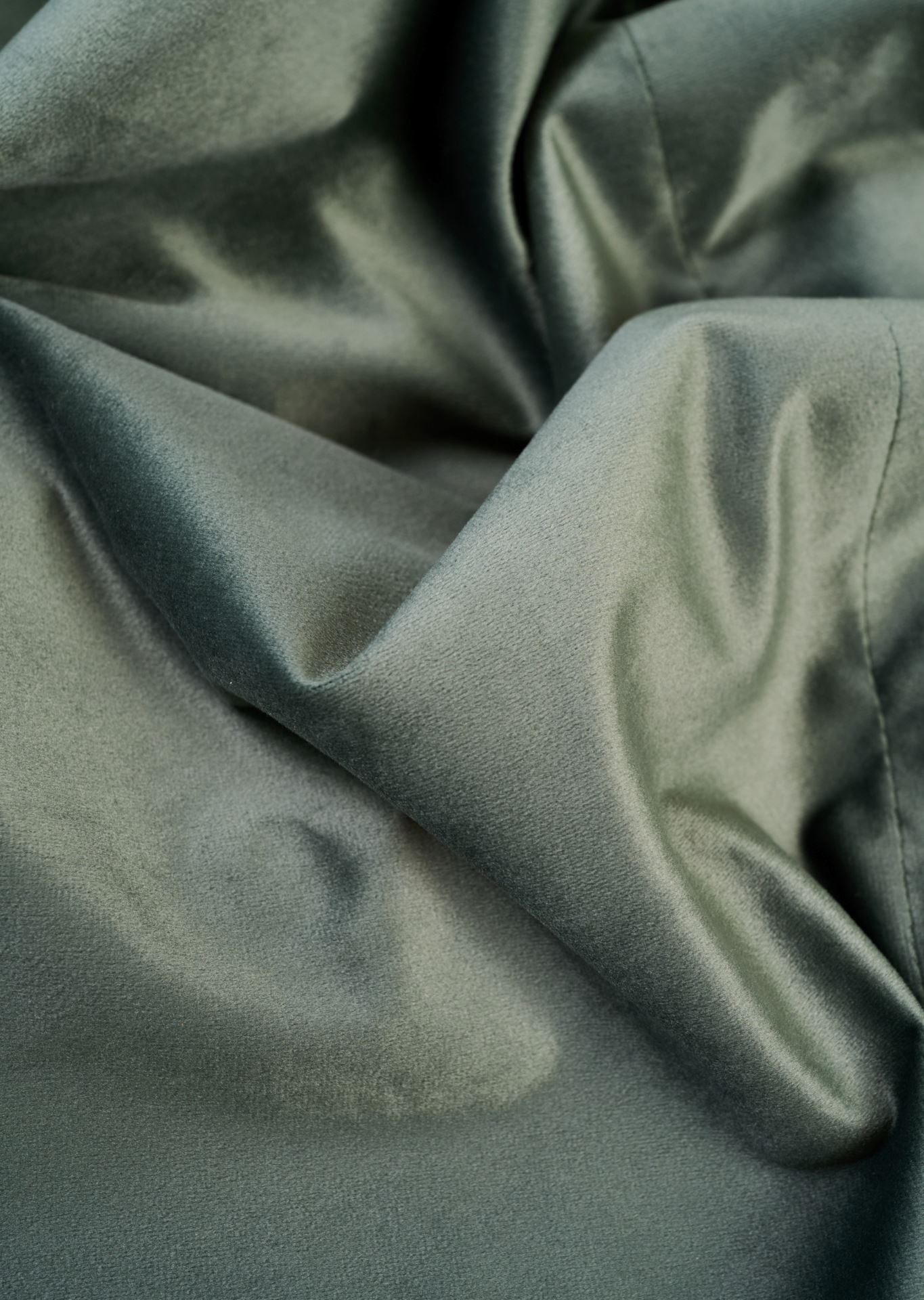 Lysdempende gardin grønn - 2