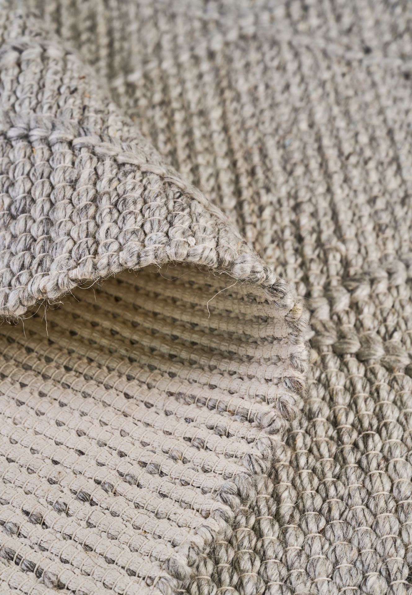 Ullteppe grå - 3