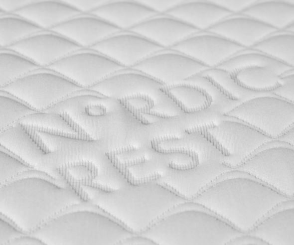 Fjærmadrass hvit - 2