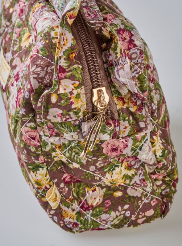 Toalettmappe brun - 3