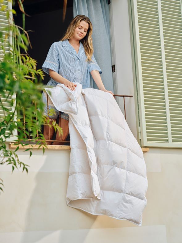 Helårs fjær- og dundyne hvit - 4