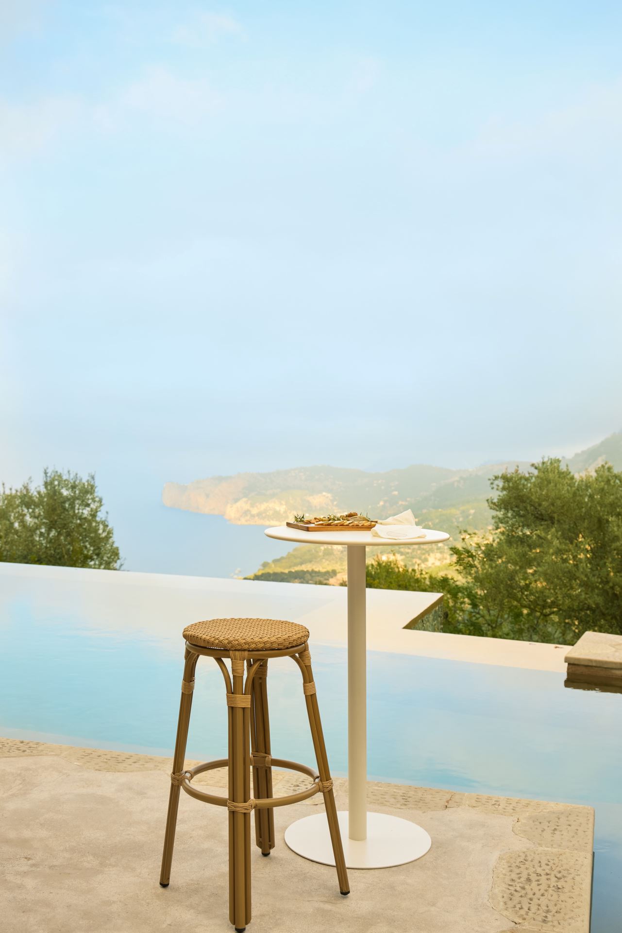 Hagebord offwhite - 3