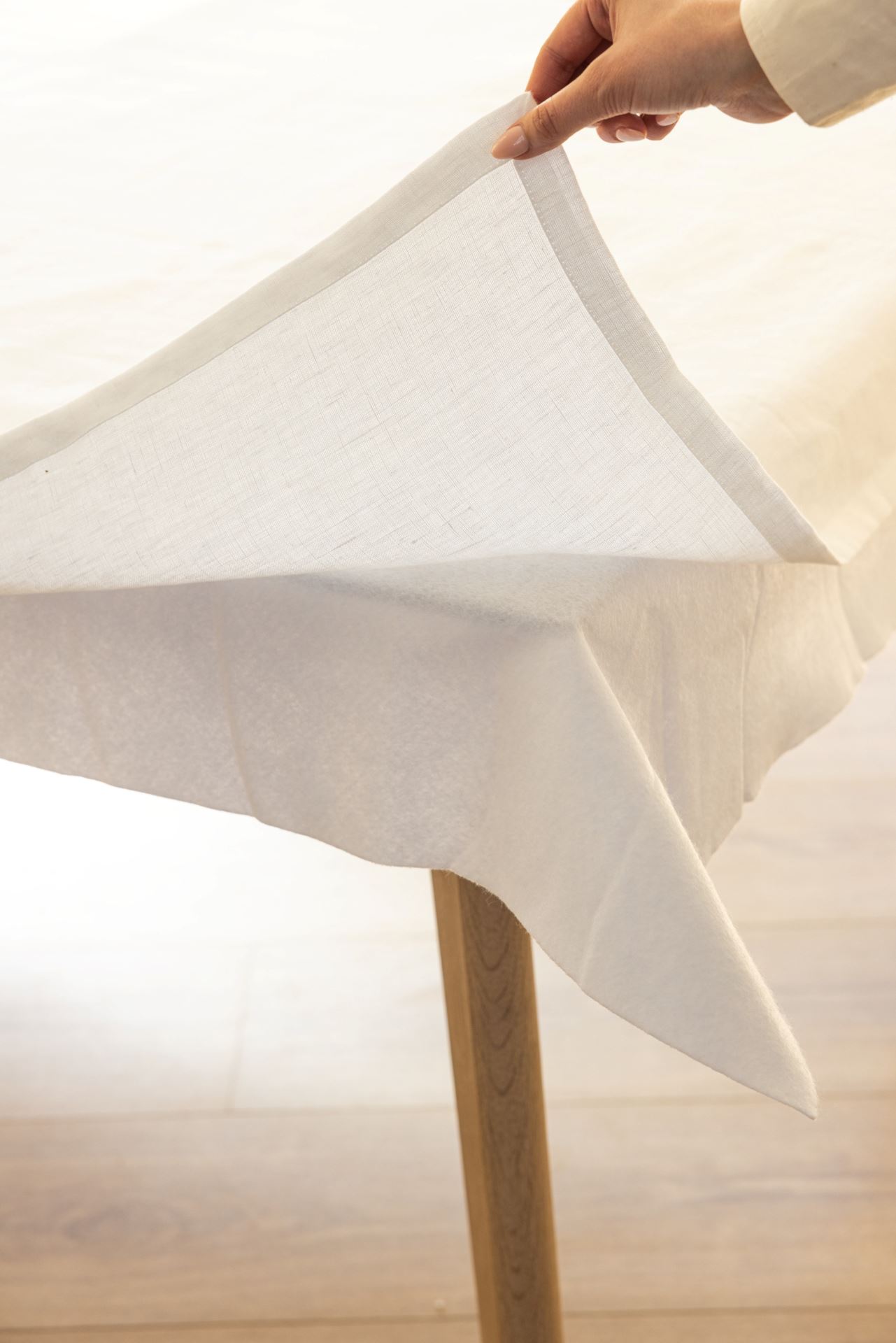 Bordbeskytter hvit - 130x330 cm hvit - 1