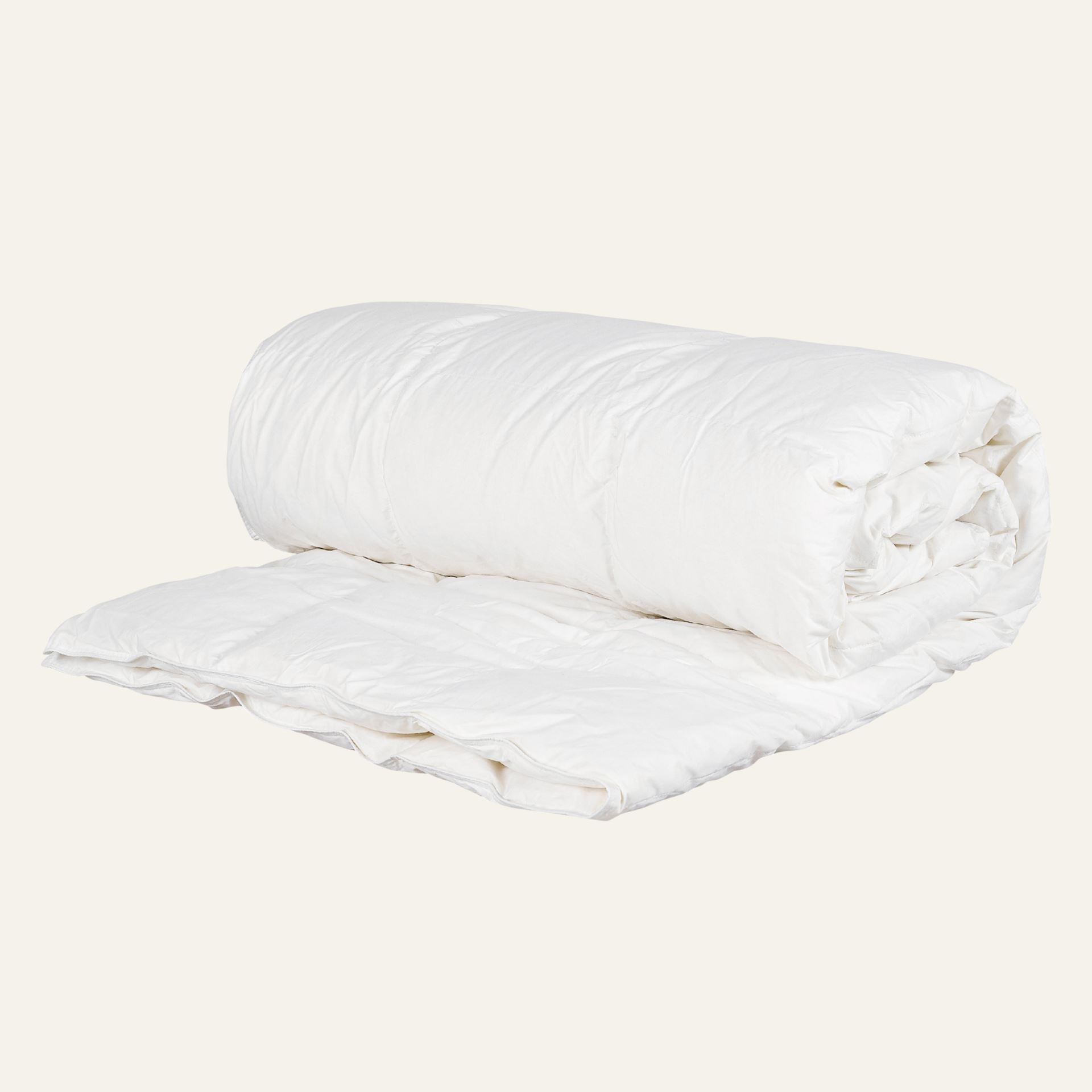 Helårs dundyne hvit - 230x220 cm hvit - 1