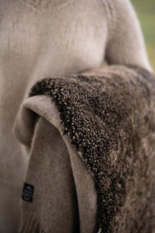 Lammeskinn mørk brun - 5