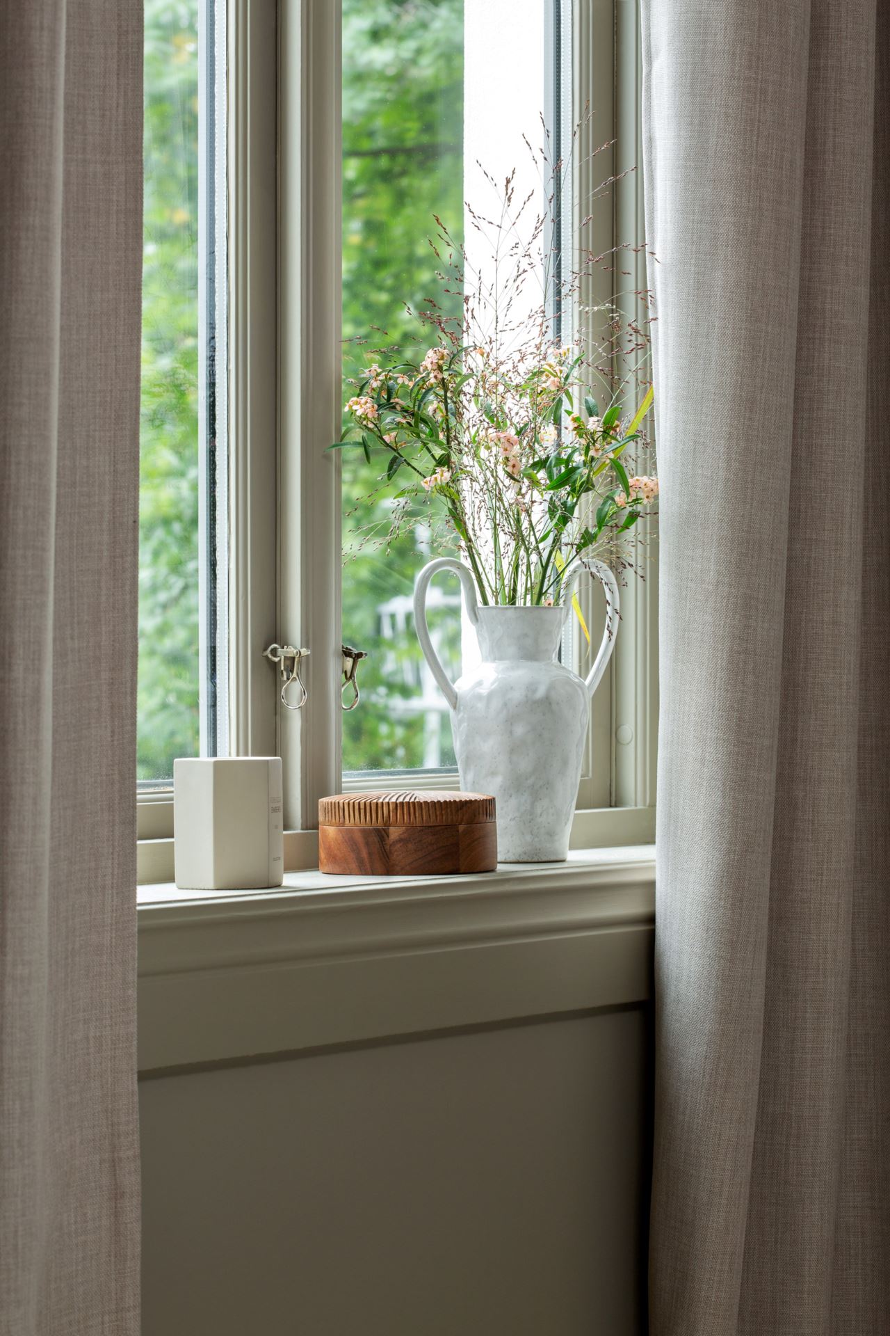 Lysdempende gardin beige - 2