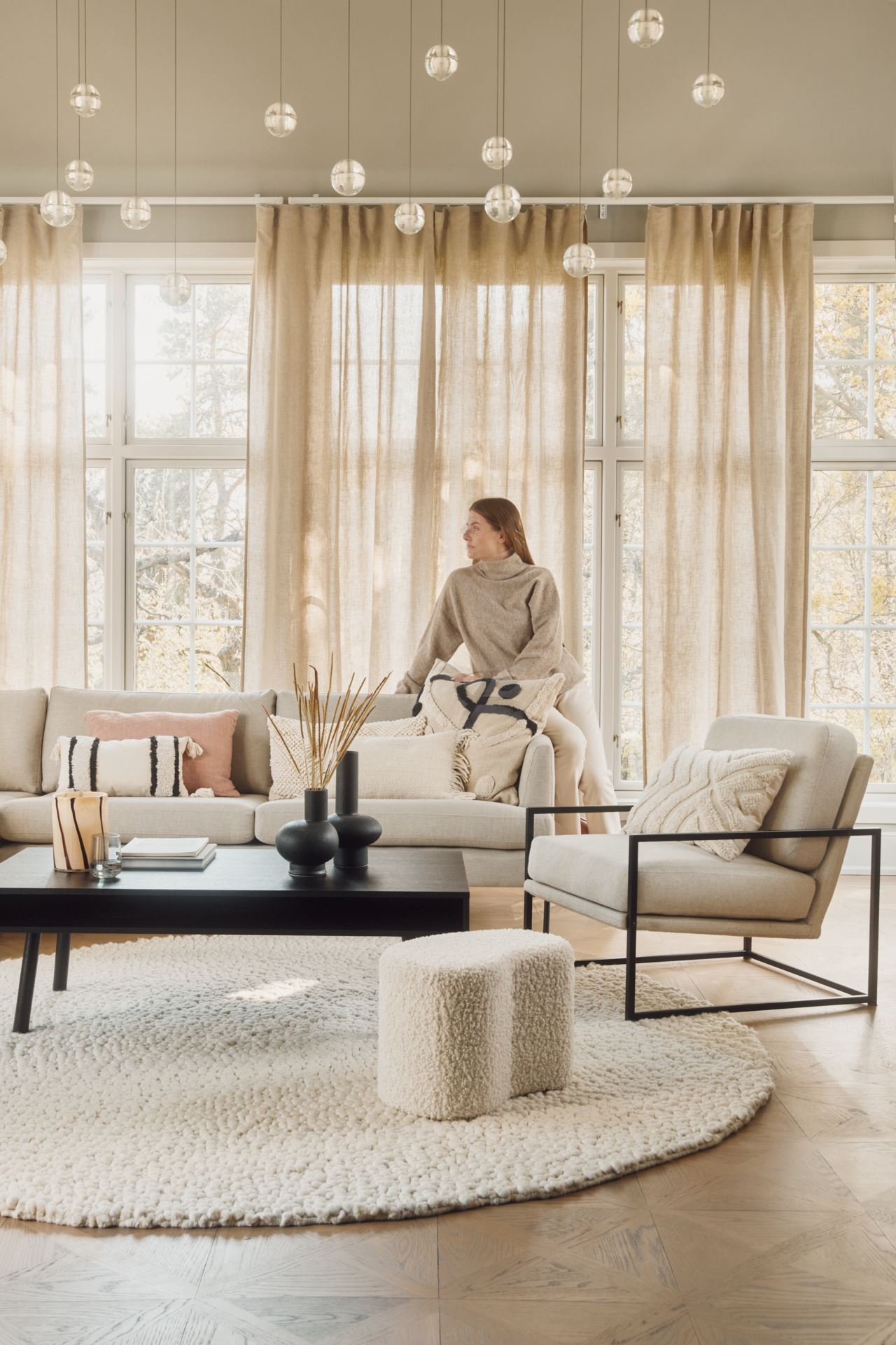 Sofabord høy modell svart - 4