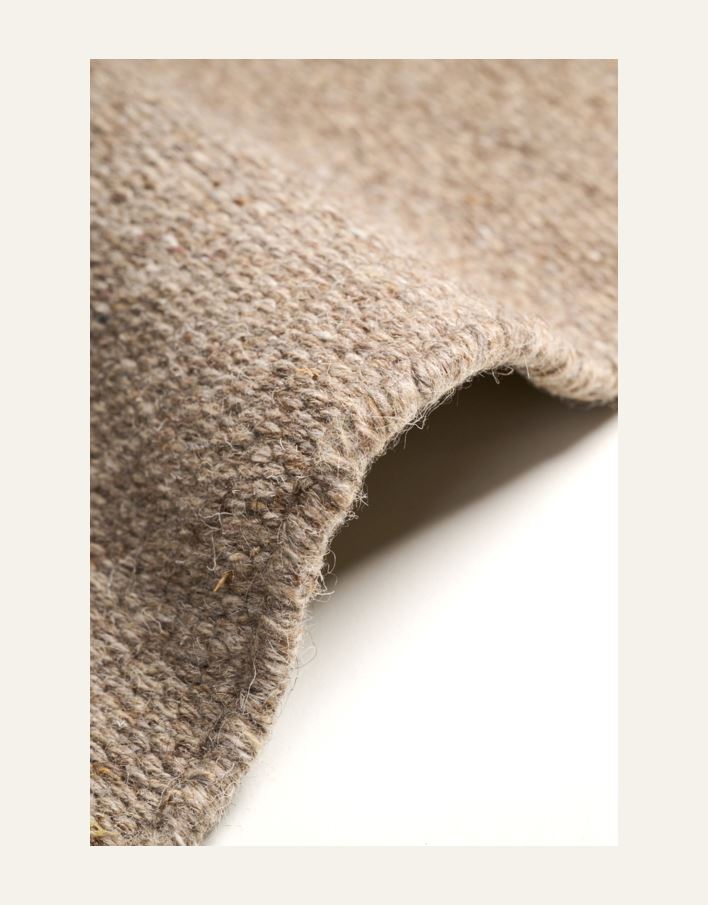 Ullteppe lys brun - 2