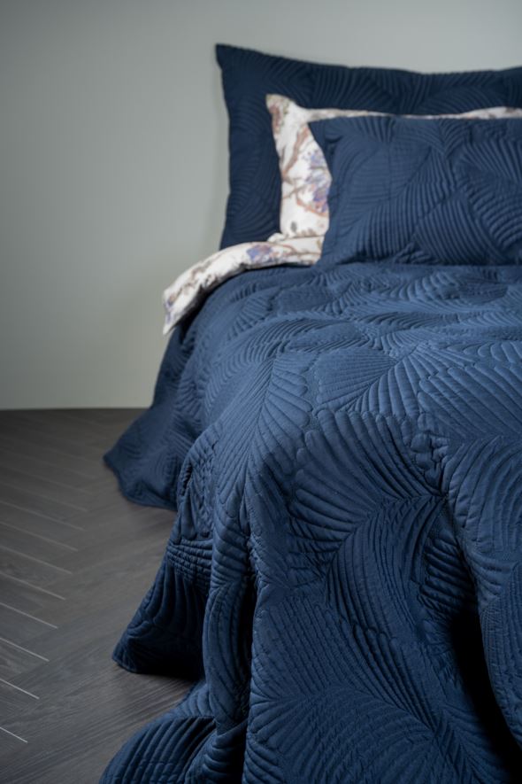 Sengeteppe marineblå - 240x240 cm marineblå - 1