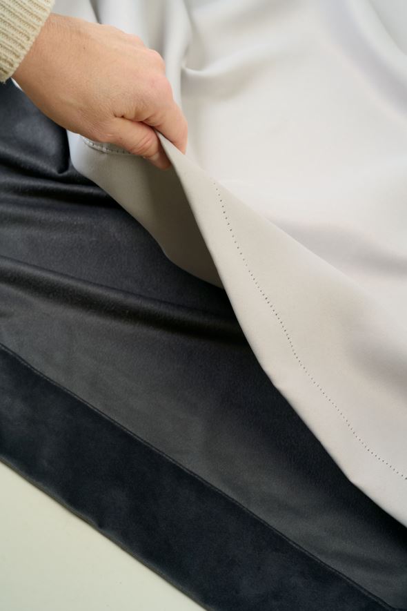 Lysdempende gardin grå - 3