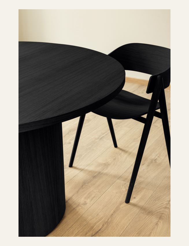 Spisebord svart - 8