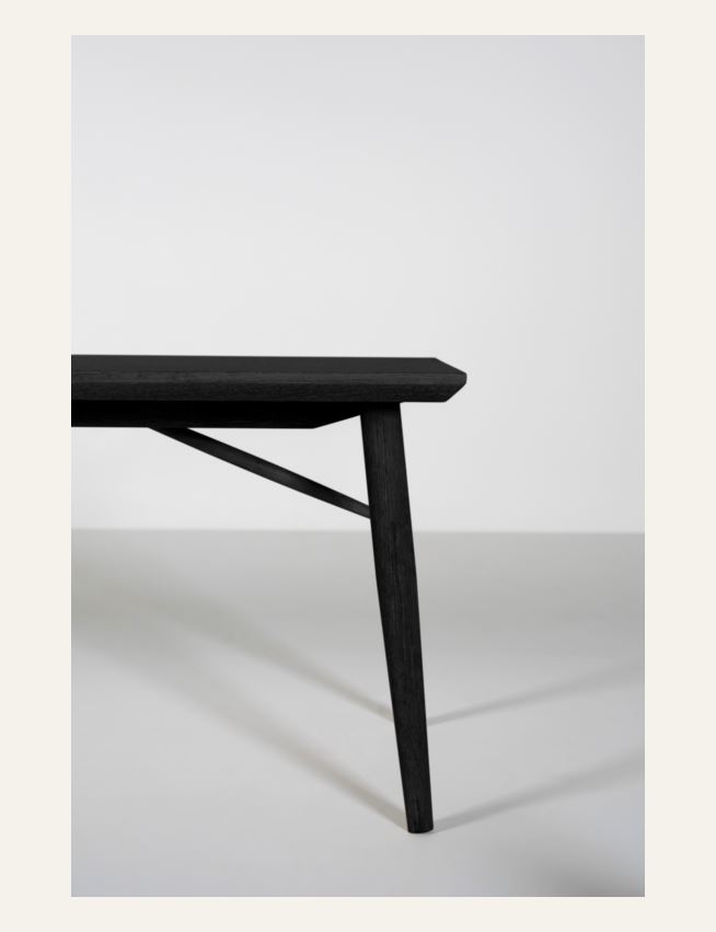 Spisebenk svart - 2