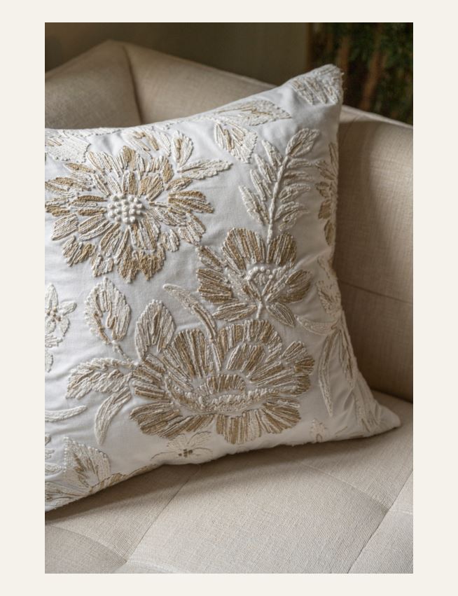 Pynteputetrekk beige - 2