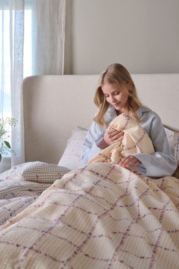 Krepp sengesett multi gul - 2