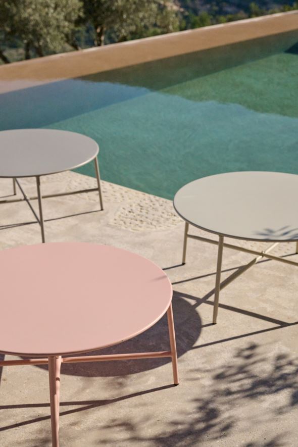 Hagebord mørk beige - 2