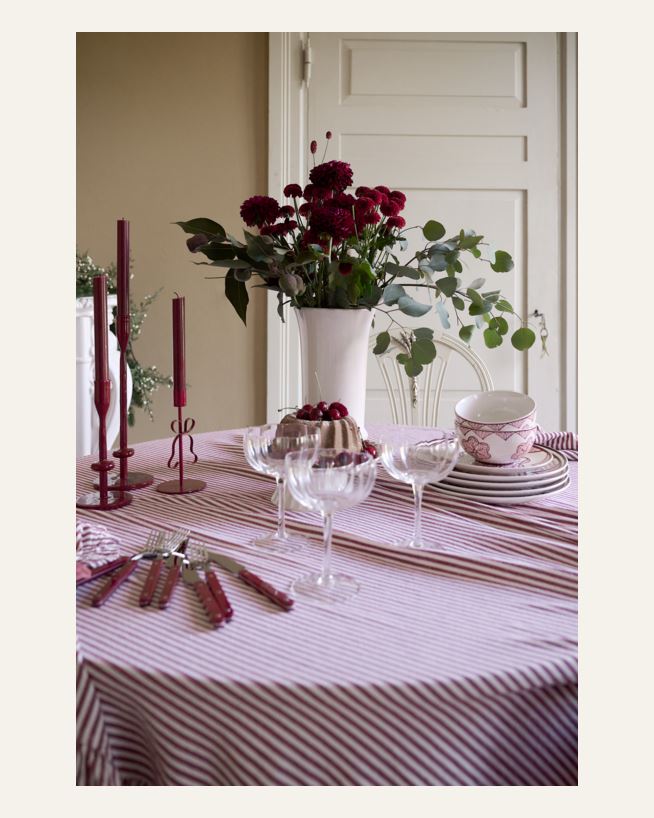 Duk rød - 140x250 cm rød - 1